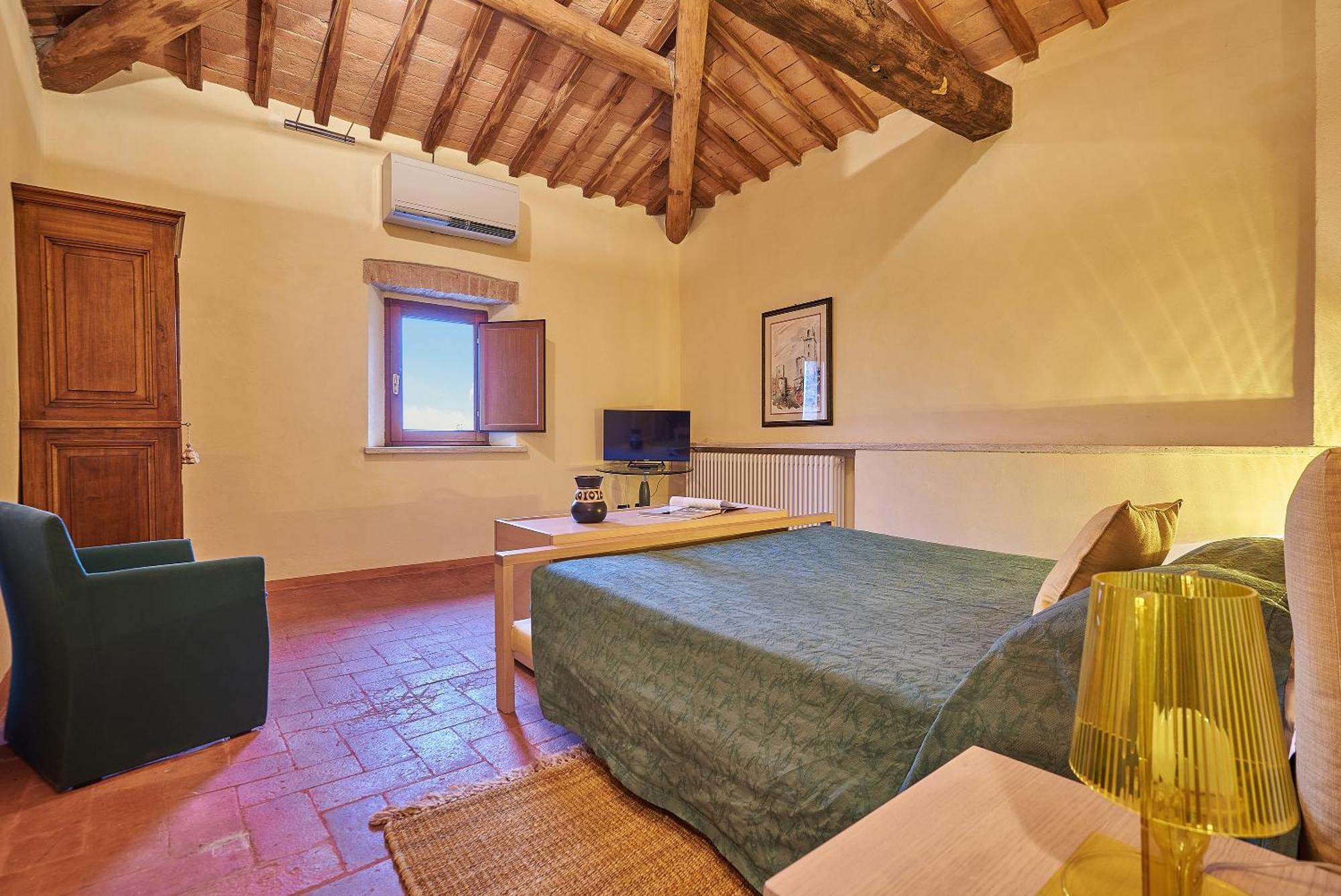La Gazzara Castell'In Villa カステルヌオーヴォ・ベラルデンガ エクステリア 写真